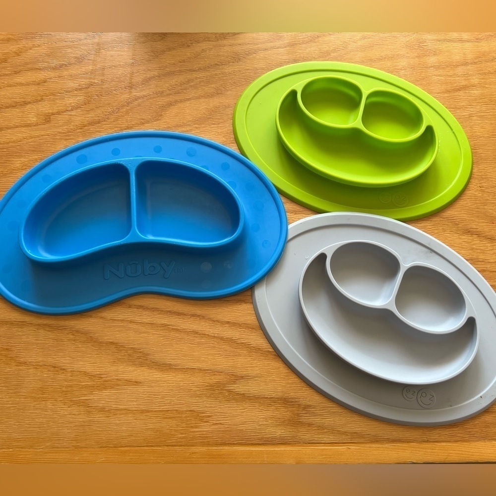 EZ PZ Mini Mat Set of 3 Blue and Green Silicone baby toddler plates Nuby